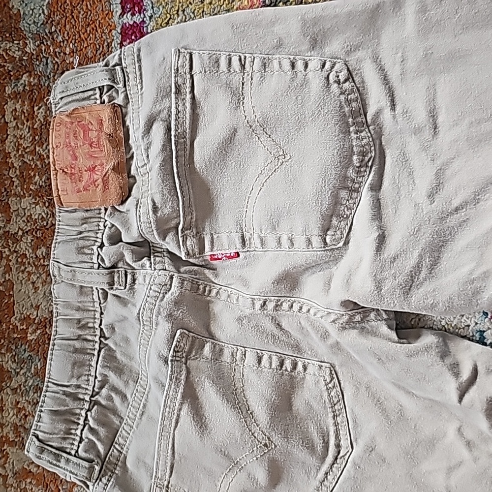 Boys Levi's pull on khaki pants - Picture 2 of 5